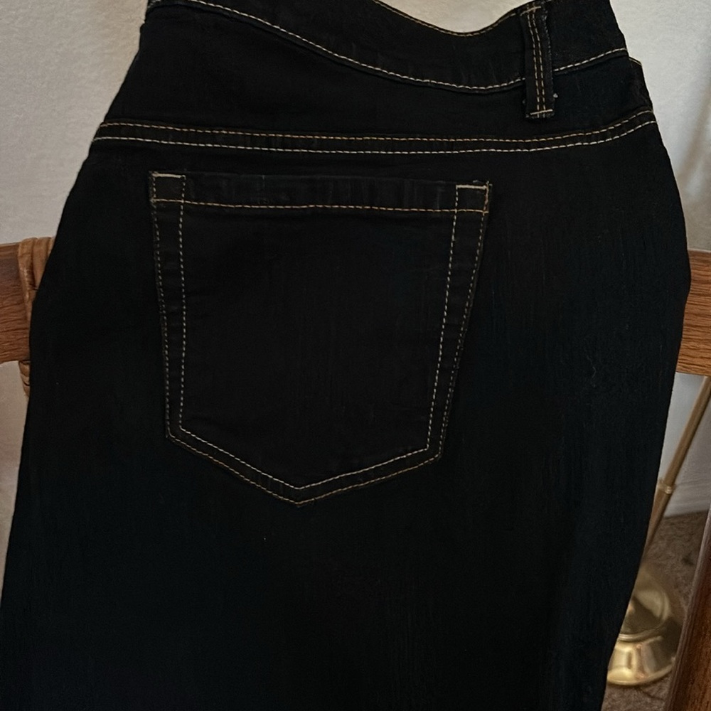 Gloria Vanderbilt Dark Blue Stretch Amanda Jeans - Picture 3 of 6